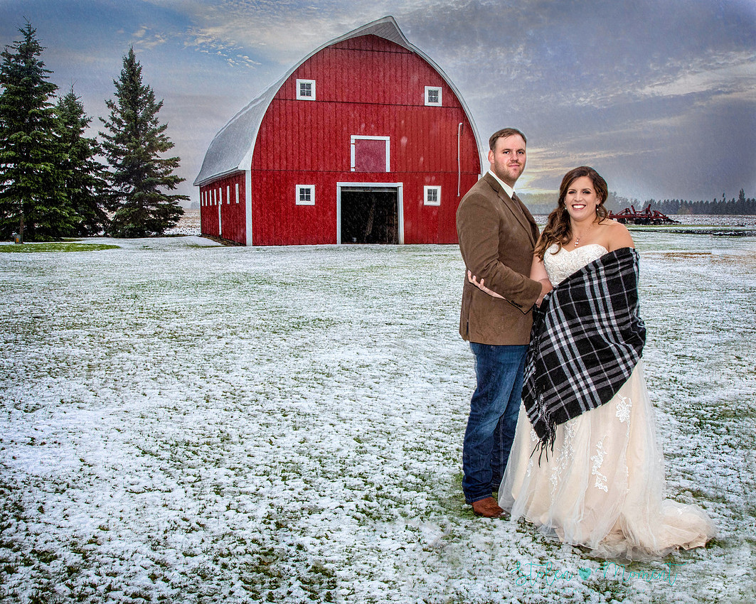 a chilly fall country wedding in Warburg, Alberta