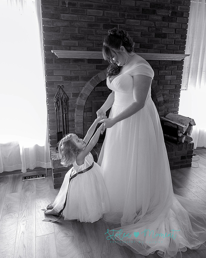 A bride and groom celebrate their marriage in Morinville and St. Albert